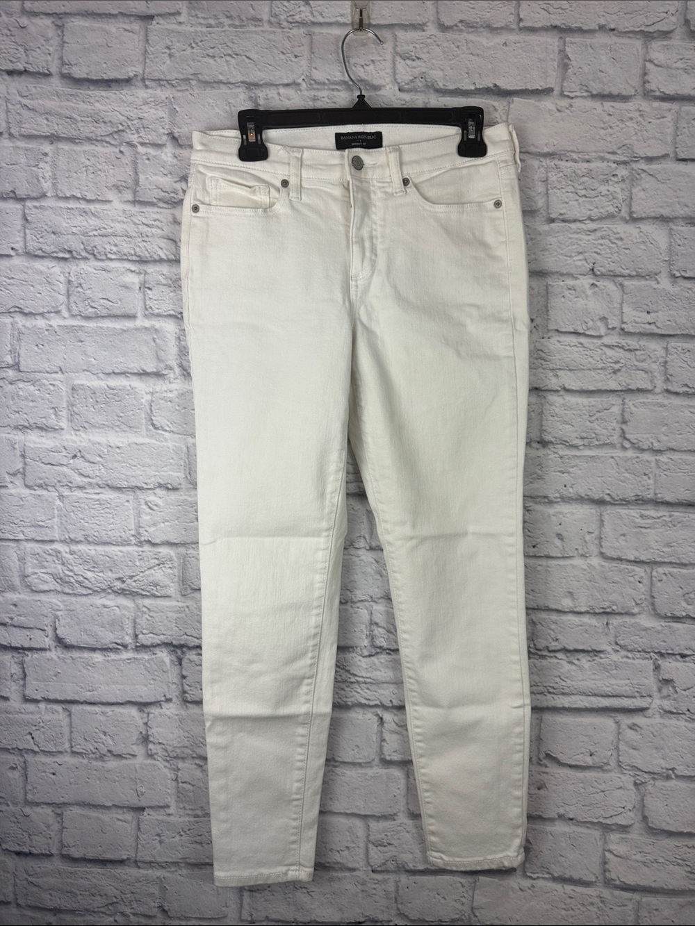 Banana Republic Skinny Fit White Jeans Size 28/6